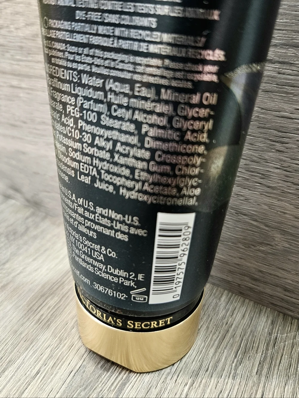 Victoria's Secret WARM VANILLA WOODS Body Lotion 8oz NEW Sparkle Bottle Ramadan